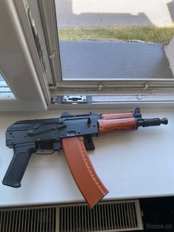 Airsoftová zbraň AKS 74 UN - celokov, dřevo (CM.035A G55) - 2
