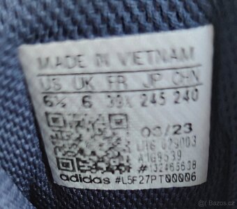Chlapecké tenisové boty Zn. Adidas, vel. 39 - 2