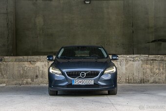 Volvo V40 - 2