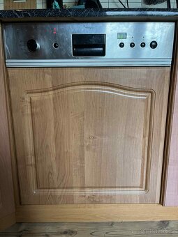 Vestavná myčka 60 cm - 2