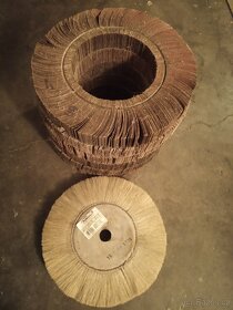 Třásnité lamelové kotouče - 2