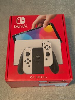 Nintendo Switch OLED (bílý model) - 2
