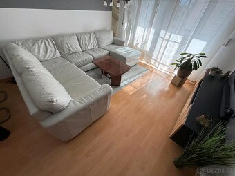 Elegantní kožená rohová sedačka – luxus, prostor a pohodlí - 2