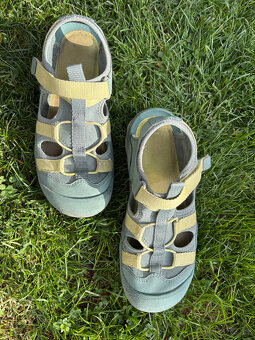 Dětské sandále Quechua vel. 38 - 2