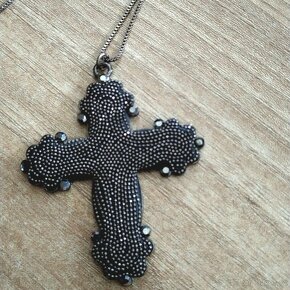 Šperk, přívěsek, kříž - 2