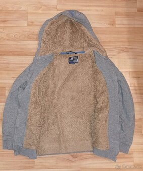 Chlapecká mikina s kožíškem, vel. 164 - 2