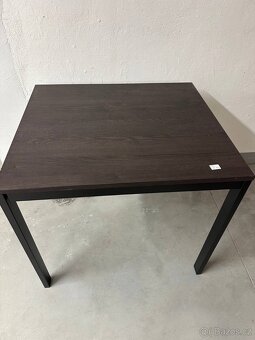 Rozkládací jídelní stůl - 2