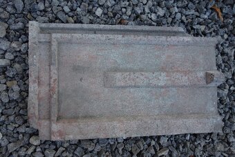 Betonová taška, tašky, křidlice. - 2