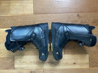 Boty na snowboard Gravity 47/48 - 2