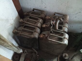 Kanystry kovové - 2