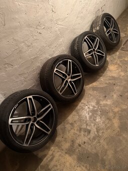 AEZ R19  8Jx19H2 et40 - 2