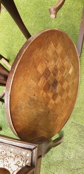 Starožitný nábytek - 2