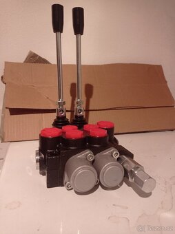 Hydraulický rozvaděč dvousekční - 2