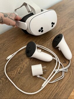 Meta Quest 3S 128GB - jen jednou vyzkoušený - 2