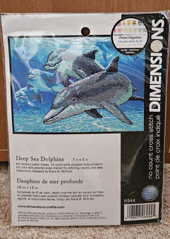 Dimensions 6944 Deep Sea Dolphins - 2