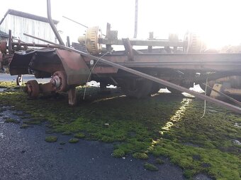 Traktorový podvozek - 2