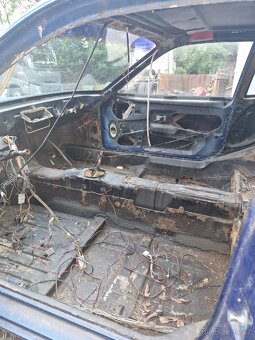 Porsche 924 - 2