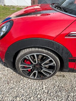 MINI CLUBMAN JCW ALL4 - 2