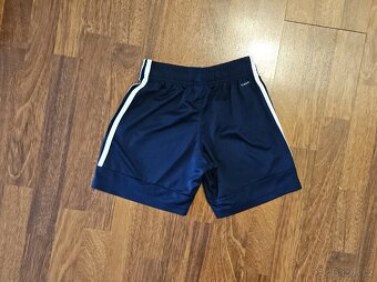 Sportovní kraťasy Adidas vel. 140 - 2