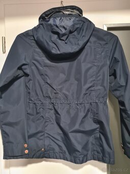 Modra bunda parka Regatta vel 36,nosena ale porad hezka - 2