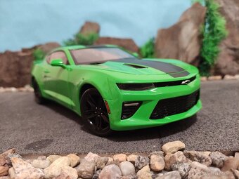 Prodám nový model 1:18 Chevrolet Camaro SS 1LE Nickey 2017 - 2
