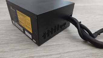 Zdroj 620W 80+ Bronze: Seasonic M12II-620 - 2