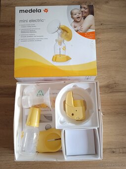 Elektronická odsávačka mléka Medela - 2