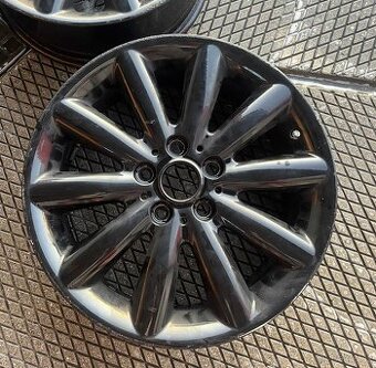 Kola Mini Cooper R17 - 2