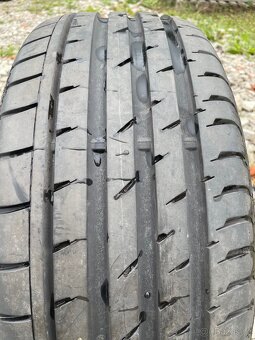 Continental 225/50 R17 - 2