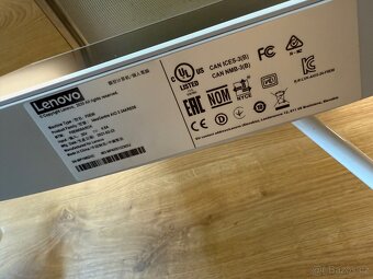 All-in-One Lenovo – Ryzen 5, 16 GB RAM, SSD – jako nový - 2
