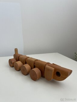 Dřevěná hračka - pejsek - 2