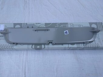 MERCEDES TŘÍDA B w246 TŘETÍ BRZDOVÉ SVĚTLO NOVÉ - 2