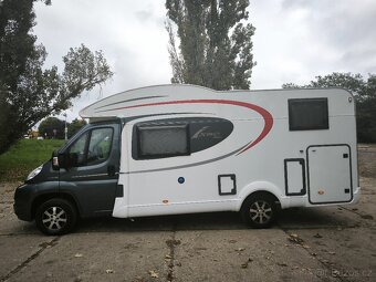 Obytné auto Burstner ixeo sjížděcí postel garáž,59TIS.KM - 2