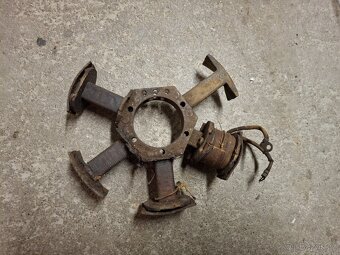 Jawa speciál predvalecna torzo zapalovani - 2