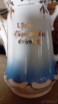 STARÝ PORCELÁNOVÝ SET - 2