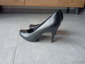 Prodám lodičky, vel.39 - 2