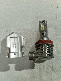 Nové led žárovky na Can am. - 2