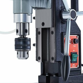 Magnetická stolová vrtačka 1100W s chlazením - 2