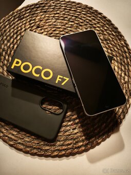 Poco F 7 12/512 jako nový - 2