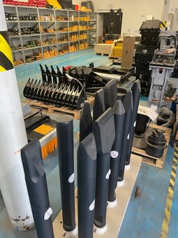 Oškrt bouracího kladiva - 2