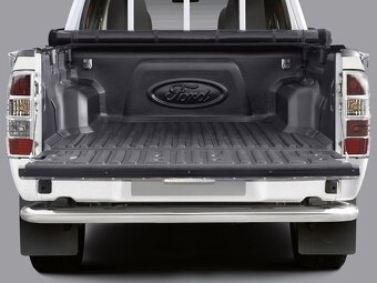 Prodám obložení zavazadlového prostoru Ford Ranger - 2