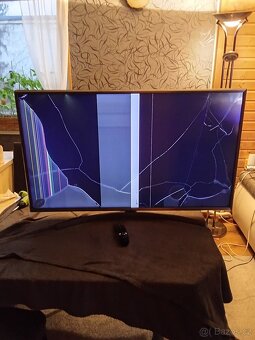 Prodám televizi LG na náhradní díly - 2