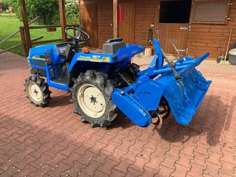 Malotraktor ISEKI 157 4x4 s Kultivatorem - 2