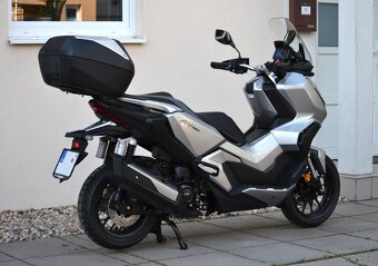 Prodám skútr Honda ADV-350, 134.900,-Kč - 2