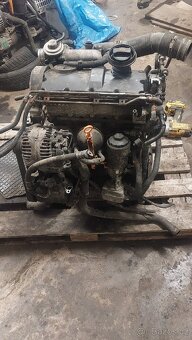 SkOda seat vw motor 1.9 tdi pd - 2