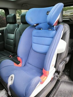 RÖMER Autosedačka Advansafix III SICT - 2