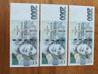 Bankovky 2000Kč z roku 2007 - 2