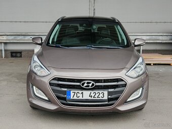 Hyundai I30 1.6 CRDi 100kW Weekend DCT 2015 - 2