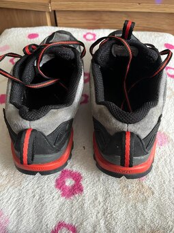 Boty trekové kožené zn.Merrell č.41,5 - 2