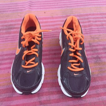 boty nike - 2